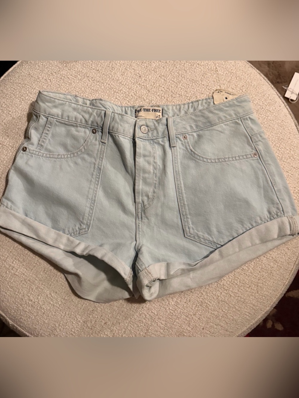 NWOT! FREE PEOPLE!' Beginners Luck' shorts size '29’. Never Worn!